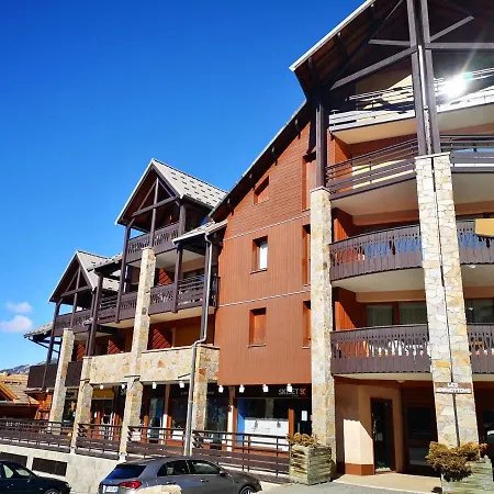 Apartment Vars Les Claux 05560 Appt Montagne Ete/hiver 4/6 P *